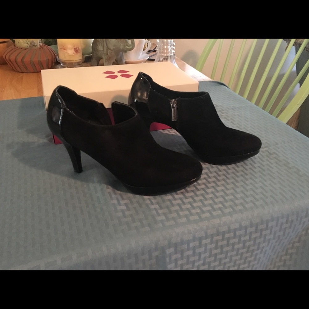 Bandolino Faux Suede Ankle Booties
